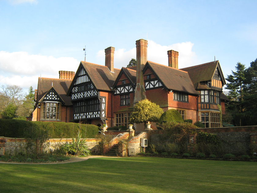 Grims Dyke Hotel